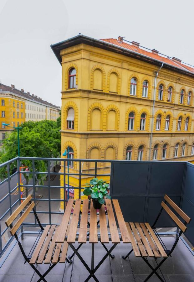 Corvin Avenue Premium Central Apartment Budapesta Exterior foto
