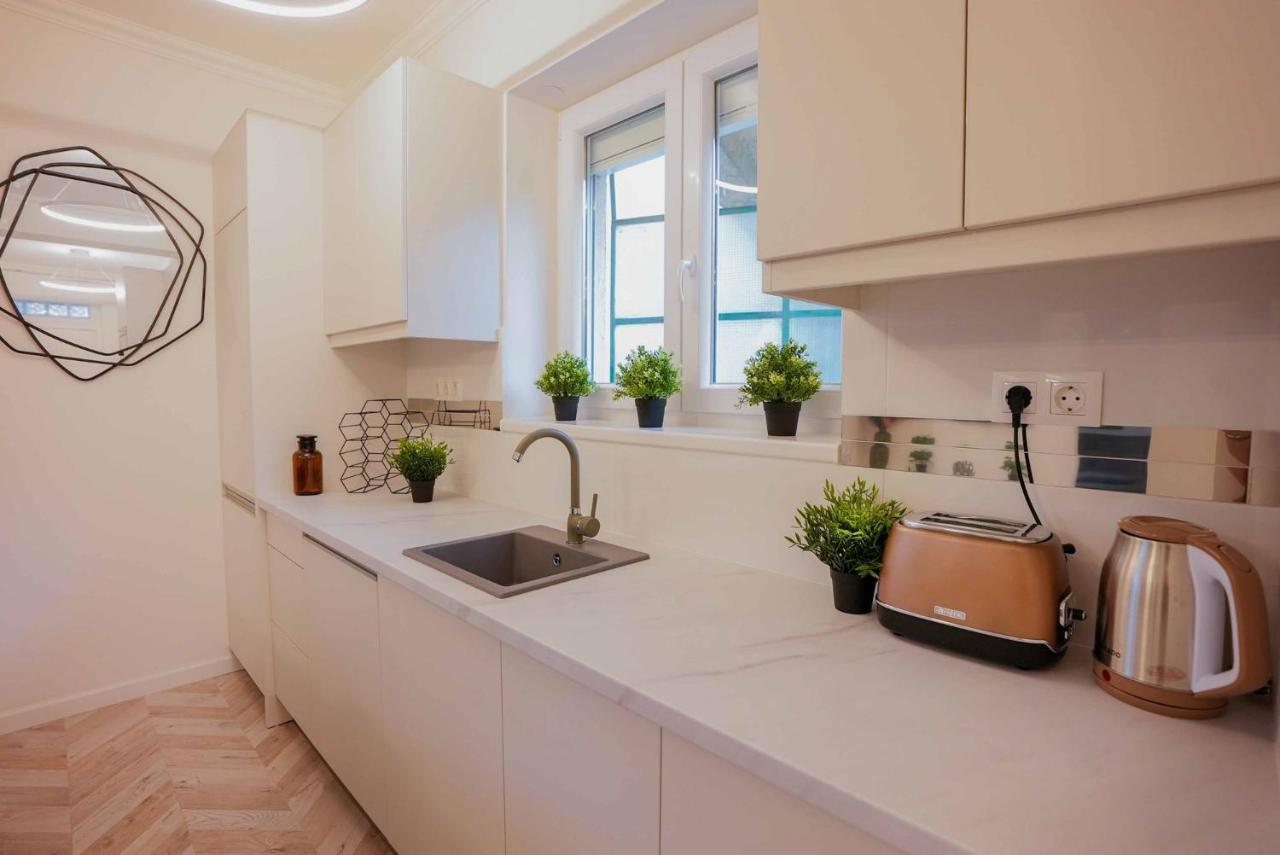 Corvin Avenue Premium Central Apartment Budapesta Exterior foto