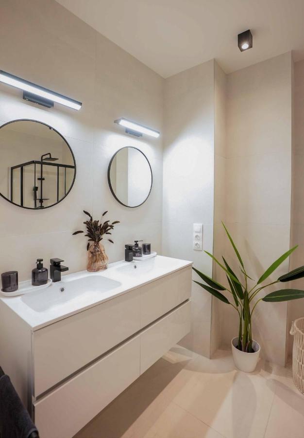 Corvin Avenue Premium Central Apartment Budapesta Exterior foto